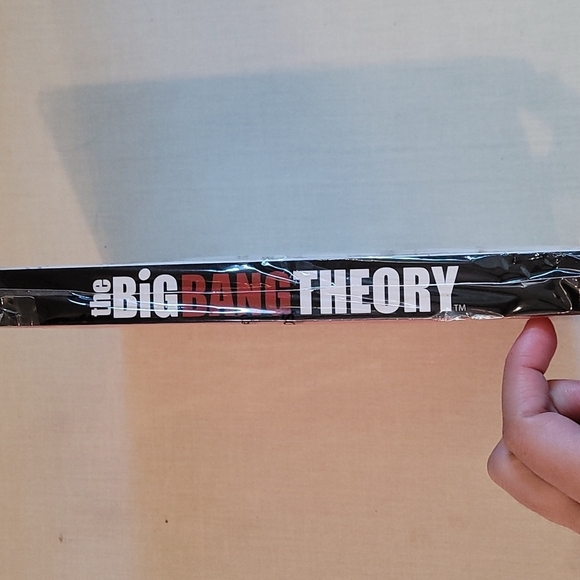 The Big Bang Theory Journal - Picture 2 of 5